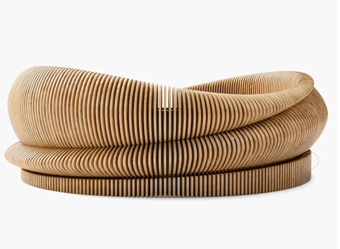 Round Unique Design Parametric Reception Desk for Luxury Offices & Salons — view 4