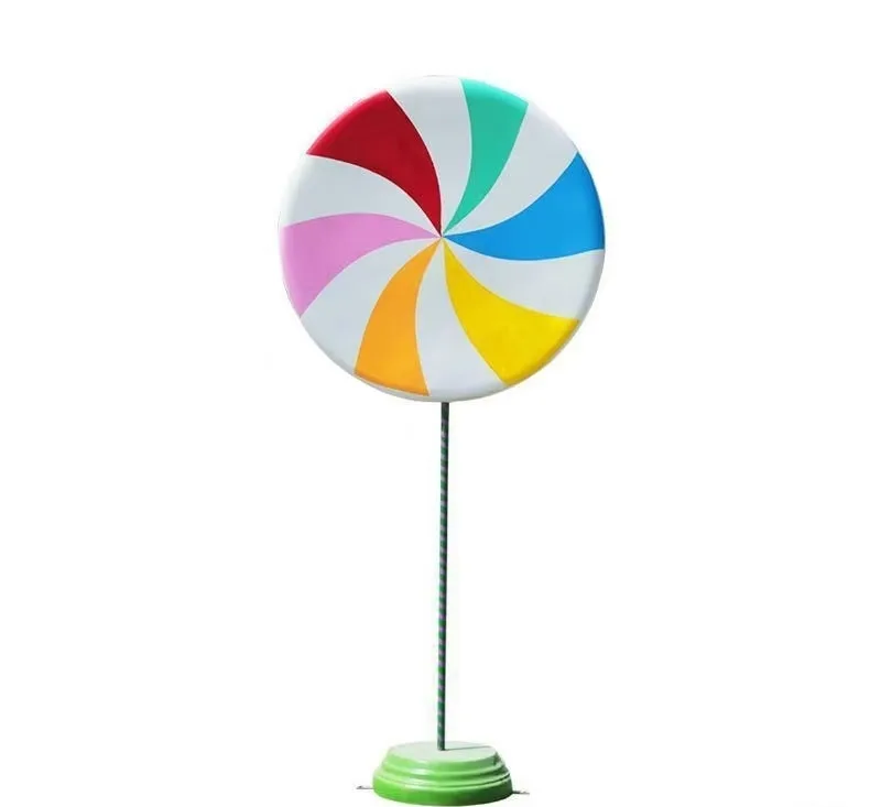 Sweet Fiberglass Sculptures for Kids’Spaces — view 4