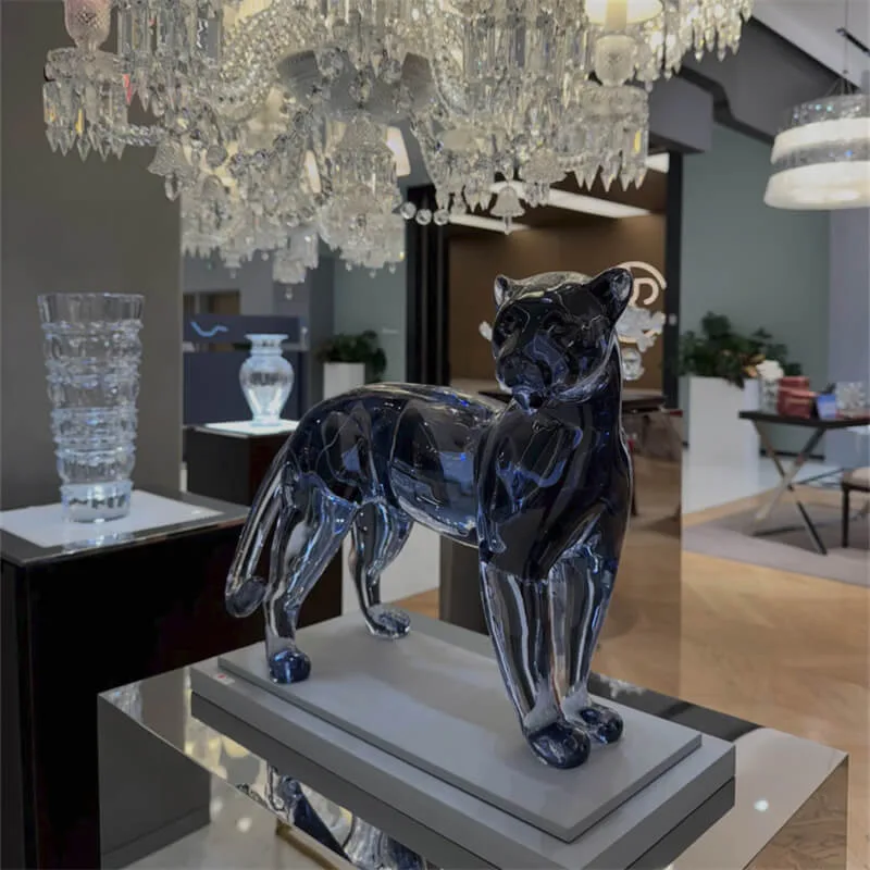 Transparent Gradient Cougar Sculpture | Luxury Decor Ornament, Ideal for Jewelry & Luxury Stores — view 3