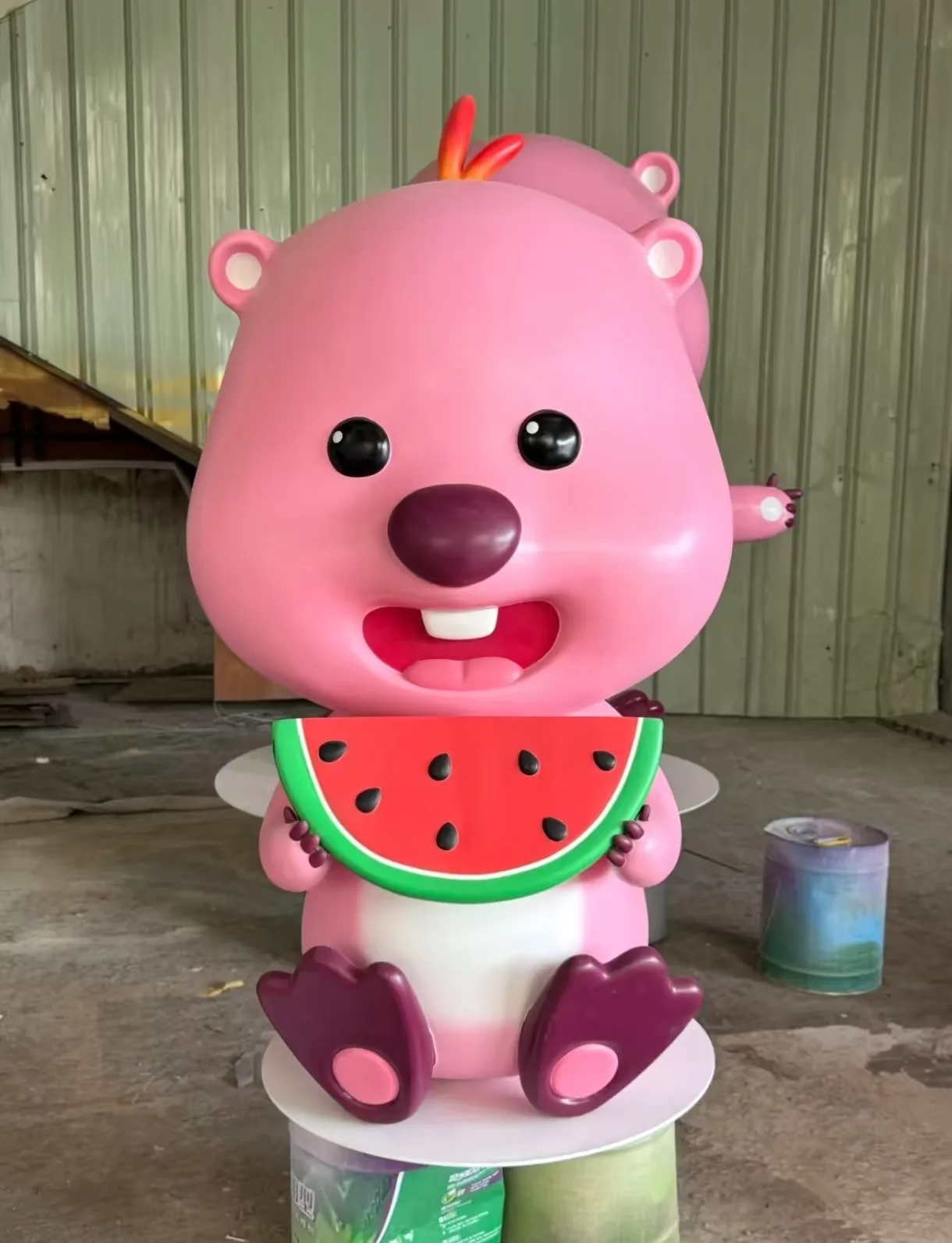 Watermelon Pink Beaver FRP Sculpture for Attractions