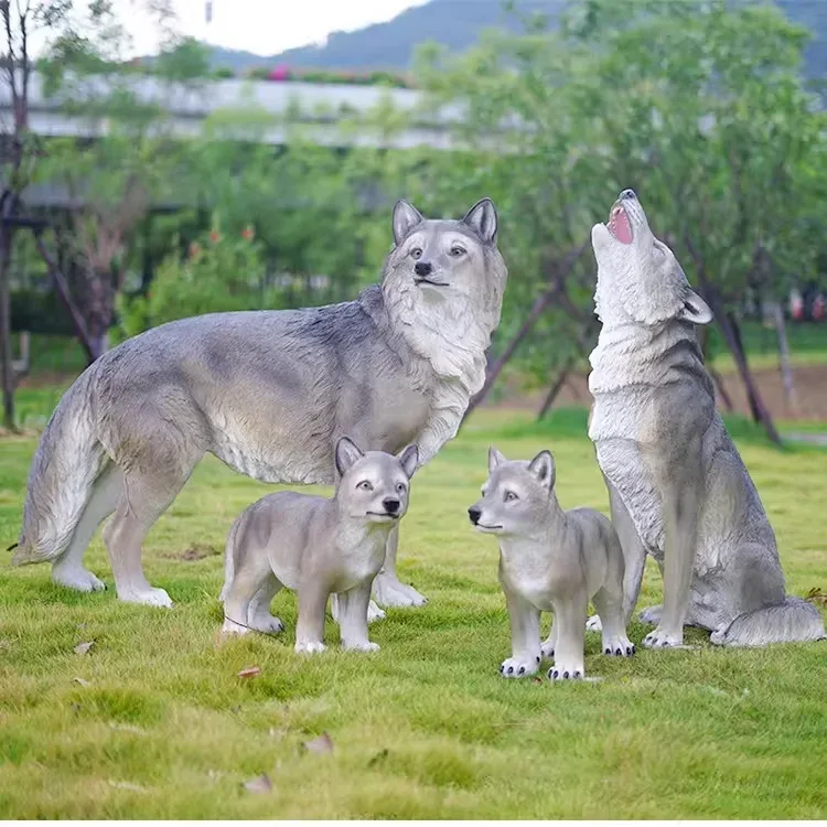 Wolf Fiberglass Sculpture For Holiday Park Landscape Decor — view 5
