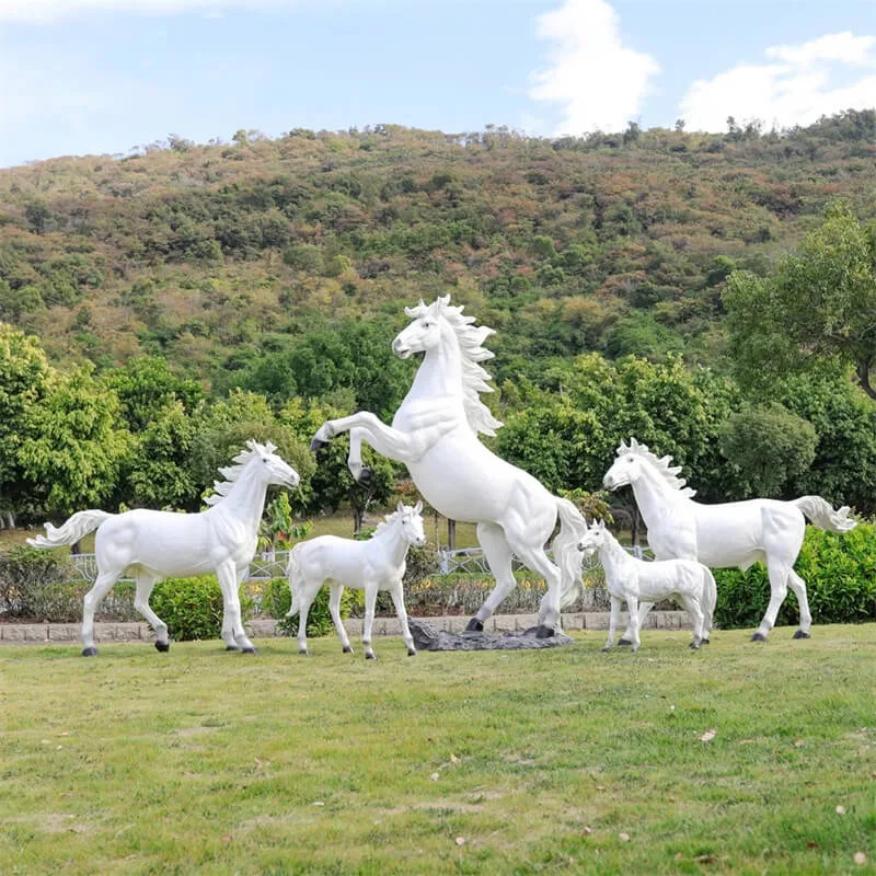 Fiberglass Realistic Horse Sculpture Large Galloping Horse Group Horse Sculpture for Outdoor Garden, Real Estate & Grand Opening Decor
