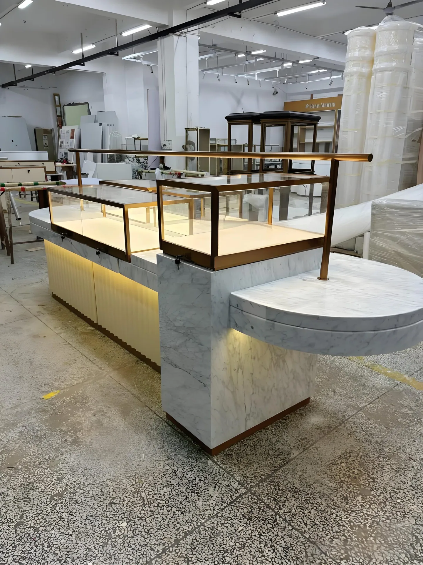 Jewelry Display Cabinets For Shops – custom retail display image 45