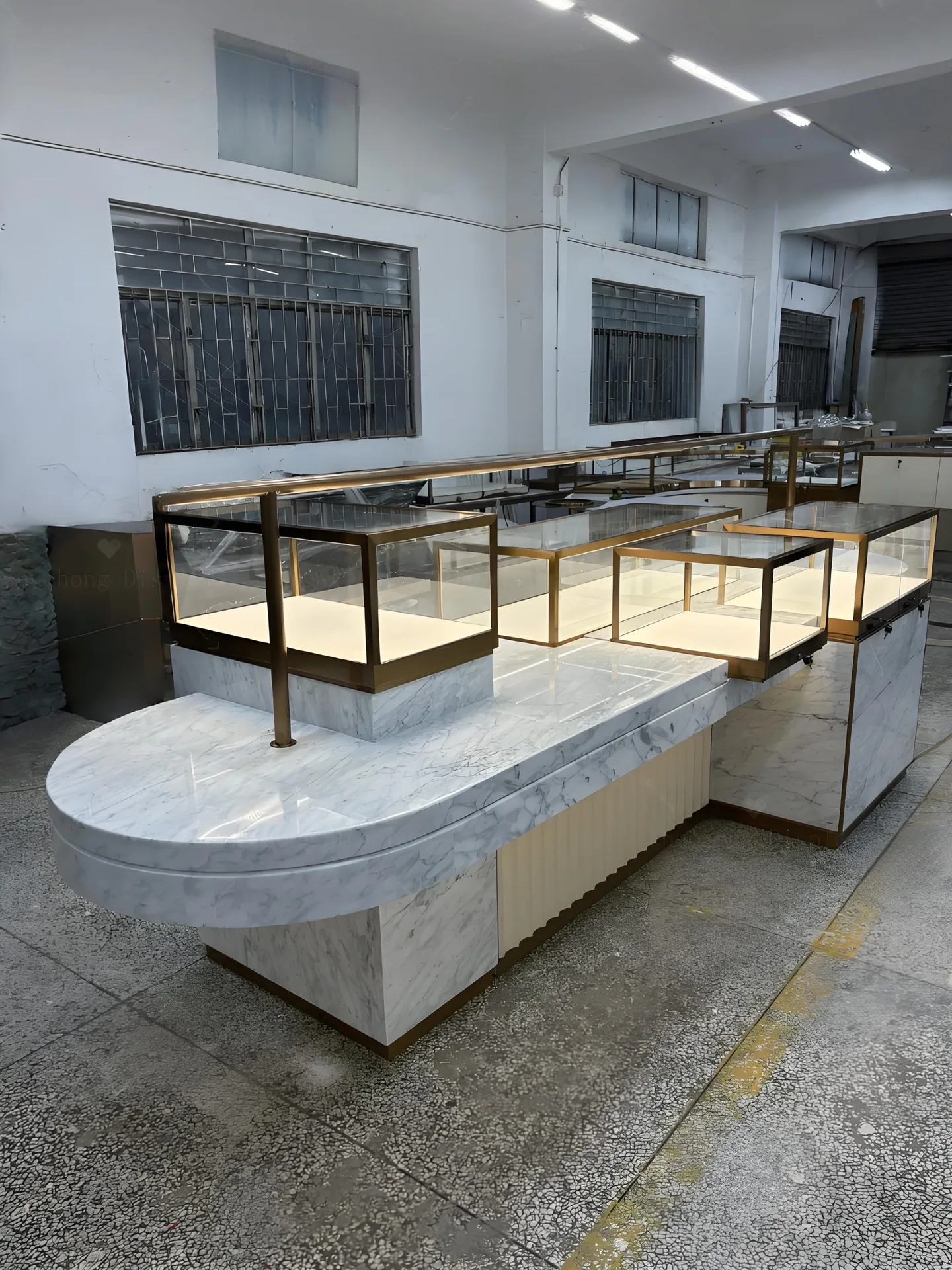 Jewelry Display Cabinets For Shops – custom retail display image 46
