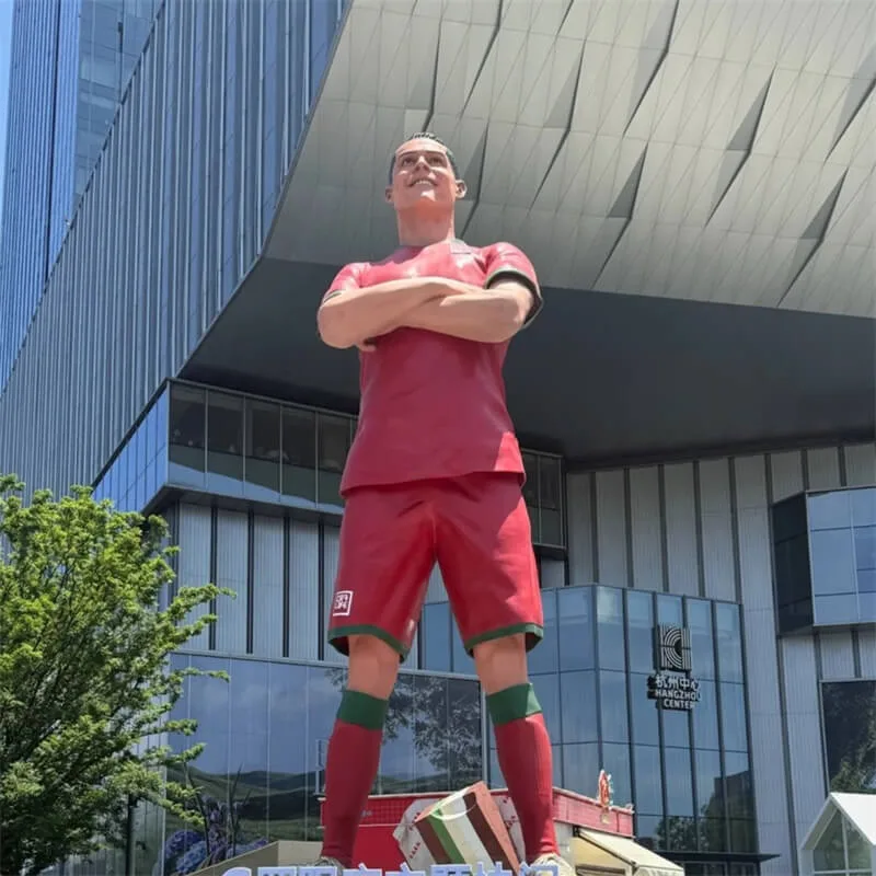 Custom Fiberglass Statues Sculptures Manufacturer | Benson Display – custom retail display image 29