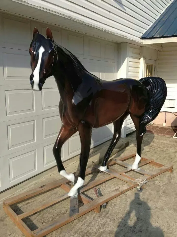 Life Size Horse Fiberglass Sculpture for Park & Ranch Landscape Decor