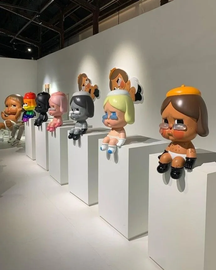 Cartoon Sculptures, Statues Figurines | Custom Life Size – custom retail display image 45