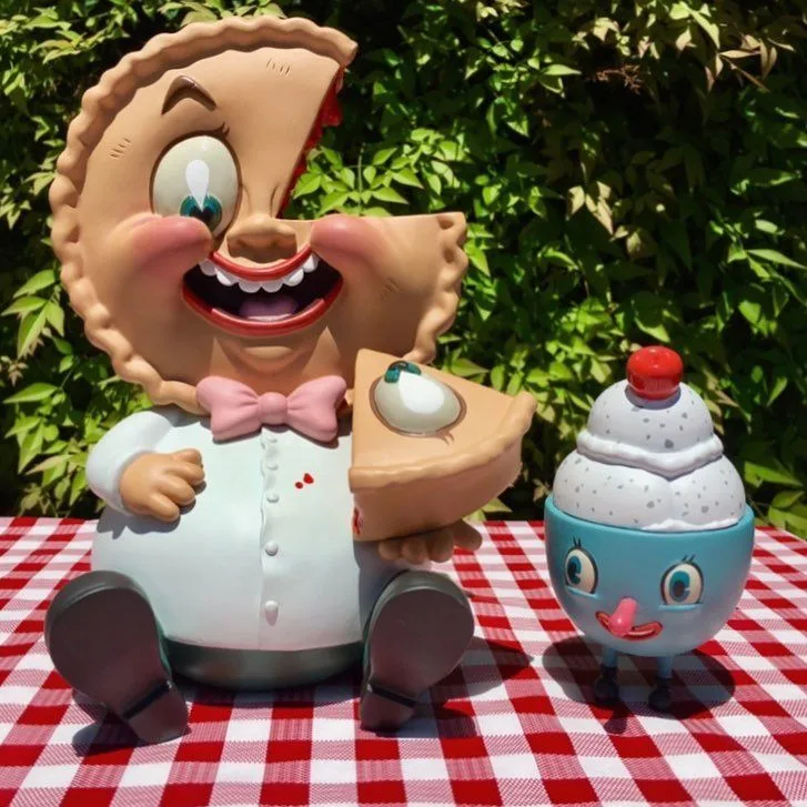 Cartoon Sculptures, Statues Figurines | Custom Life Size – custom retail display image 41