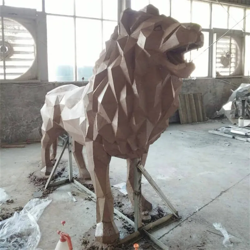 Geometric Animal Sculptures For Sale – custom retail display image 14
