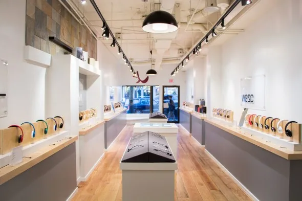 Headphone Displays, Design Store Fixtures – custom retail display image 2