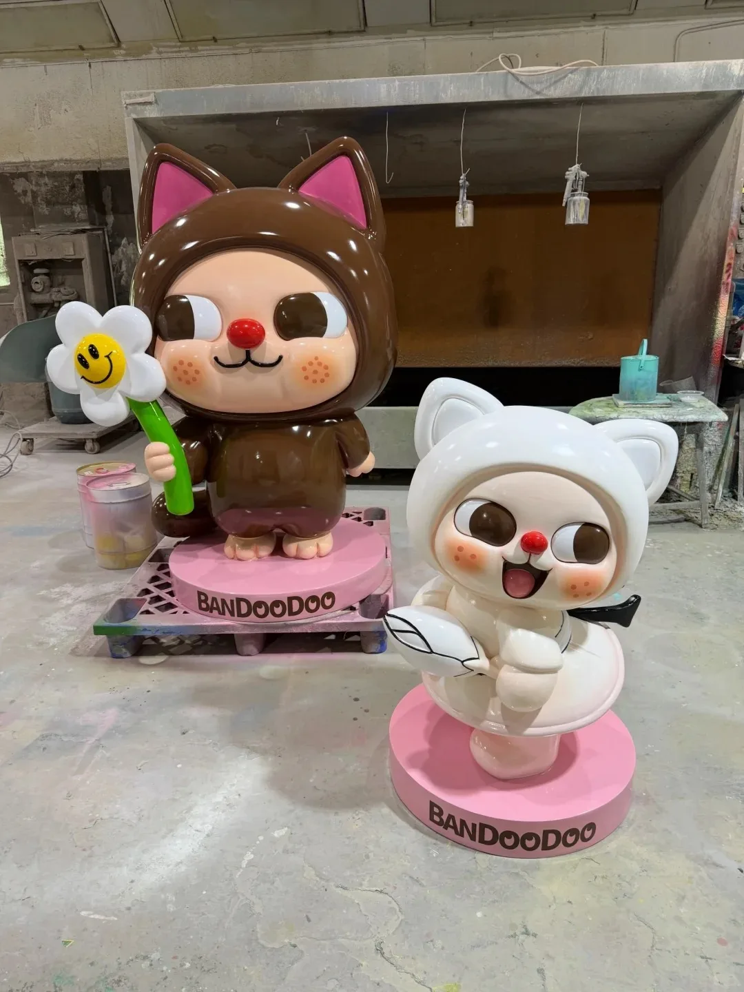 Cartoon Sculptures, Statues Figurines | Custom Life Size – custom retail display image 6