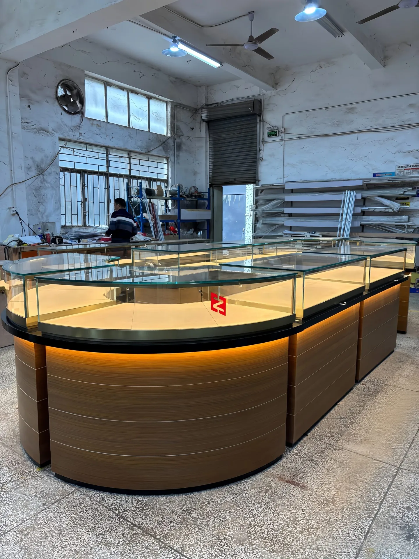 Jewelry Display Cabinets For Shops – custom retail display image 49