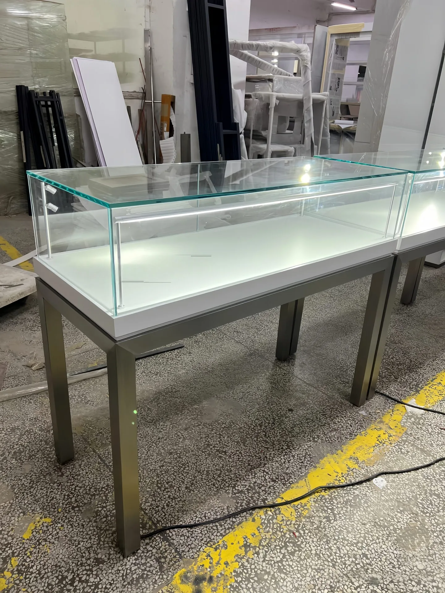 Jewelry Showcase Manufacturer for USA, Canada, UK Austrialia – custom retail display image 22