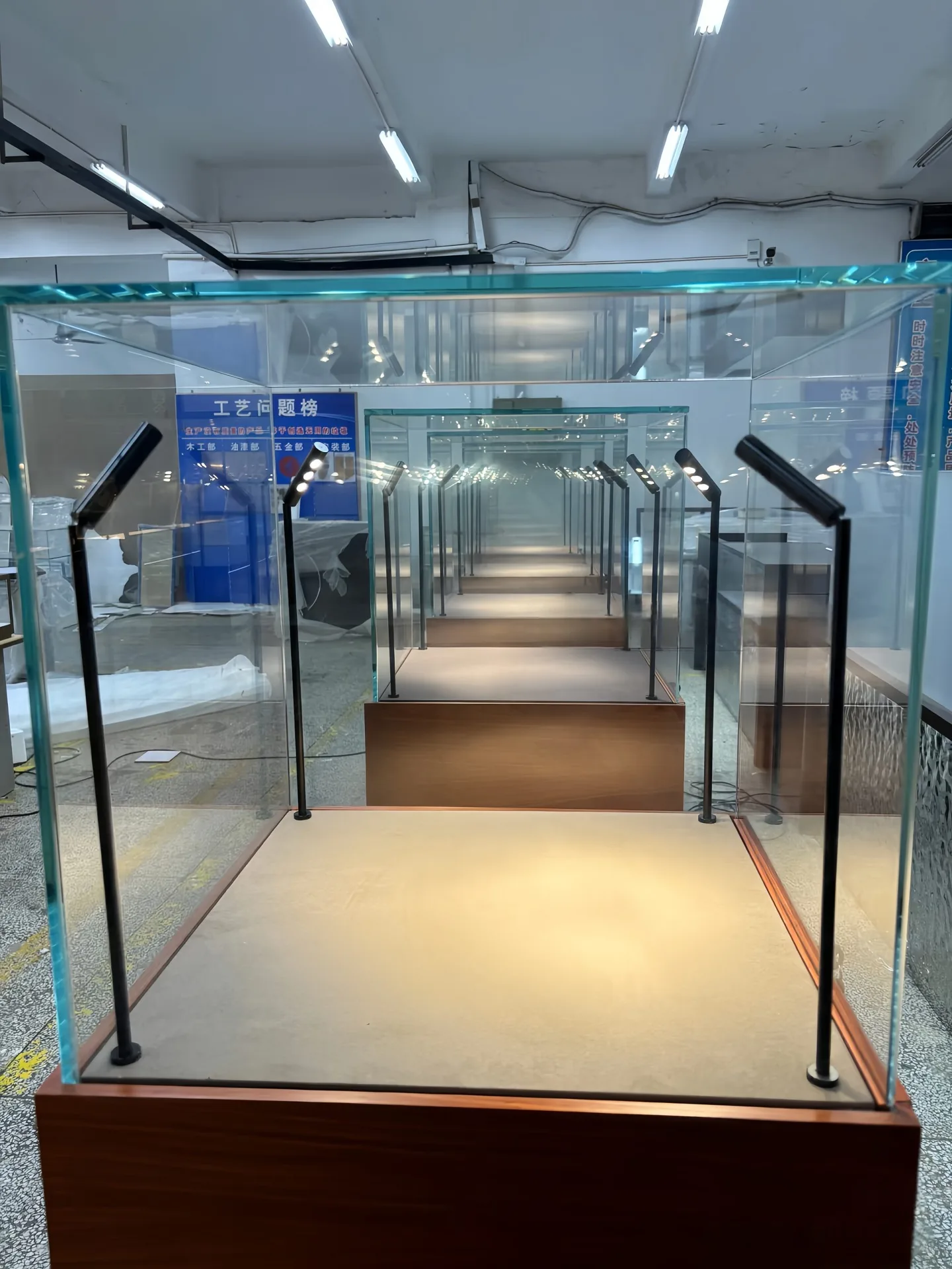 Jewelry Display Cases Showcases For Sale – custom retail display image 46