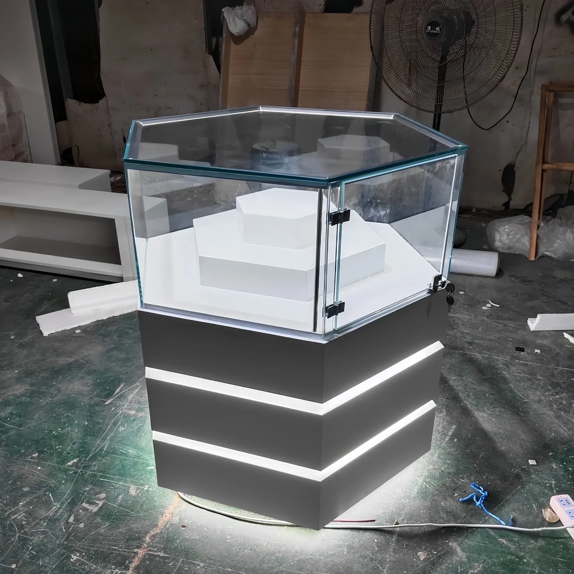 Jewelry Display Cases Showcases For Sale – custom retail display image 61
