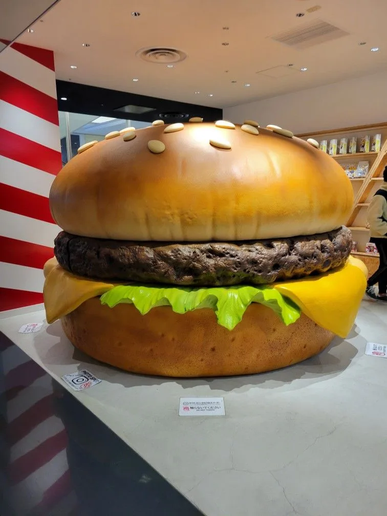 Giant Fiberglass Hamburger Props Statues For Sale – custom retail display image 1