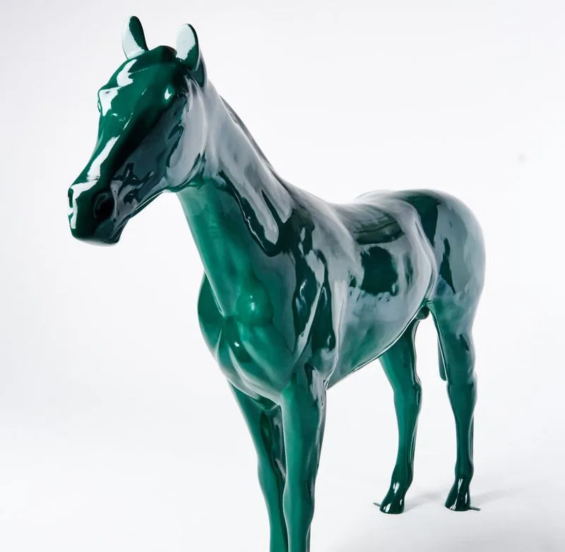 Glossy FRP Horse Sculpture with Standing & Rearing Poses for Gallery Hotel Landscape Decor — view 2