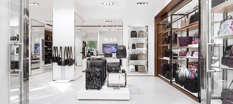 Luggage Store Design | Custom Suitcase Shop Retail Fixtures Displays – custom retail display image 6