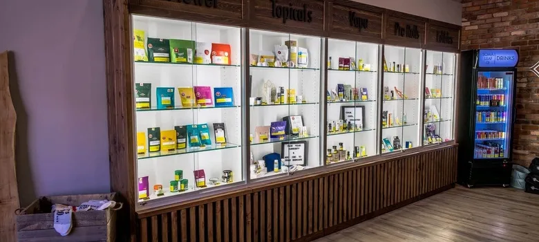 cannabis display cabinet Cannabis Dispensary Display Cabinets Wall Display Solution – custom retail display image 8