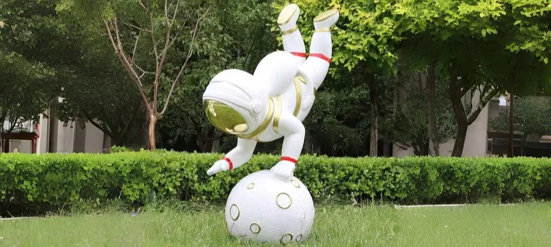 Astronaut Sculpture | Large Spaceman Statue For Sale – custom retail display image 3