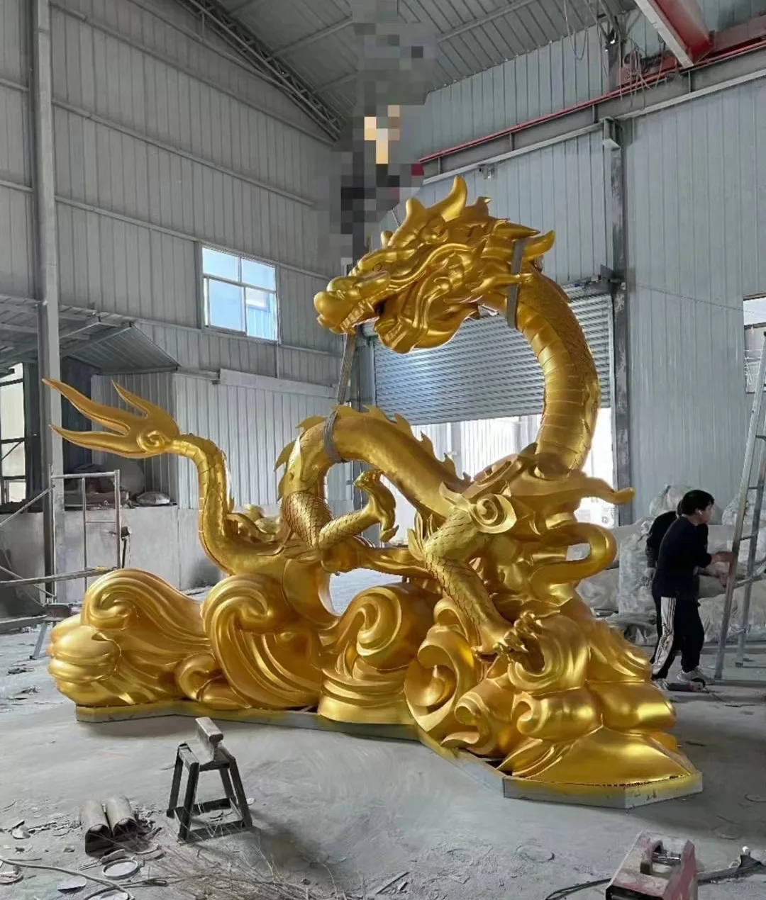 Mythical Creature Statues Sculptures – custom retail display image 17