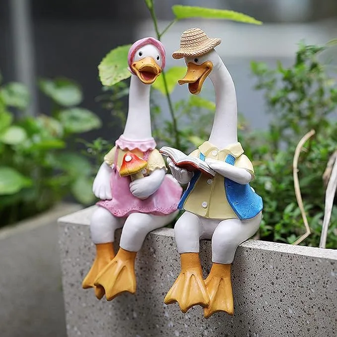 Outdoor Duck Statues Goose Sculptures for Garden – custom retail display image 35