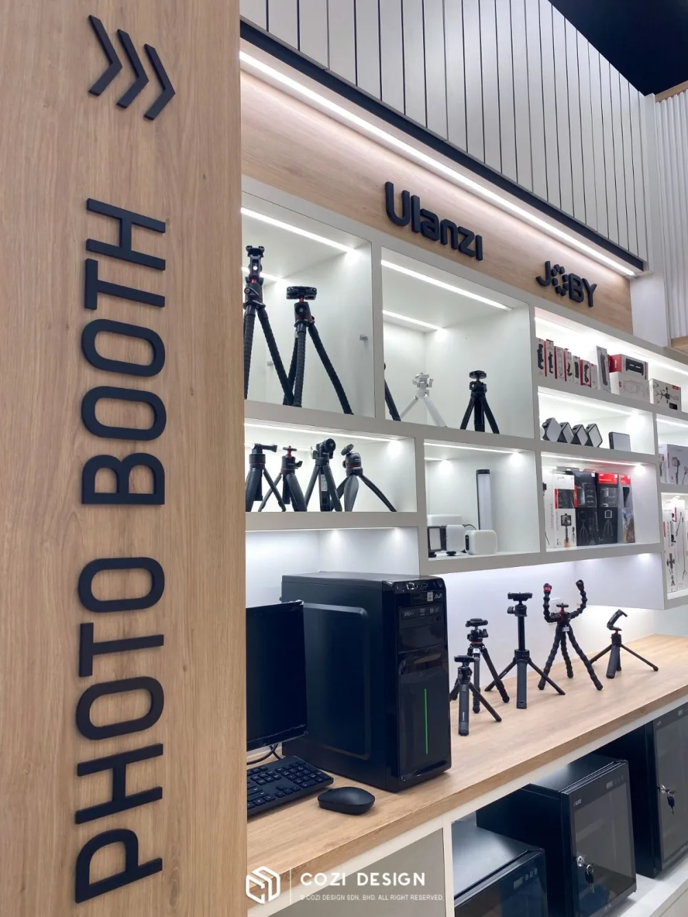 Electronics Shop Design Store Retail Displays – Store Design & Displays image 16