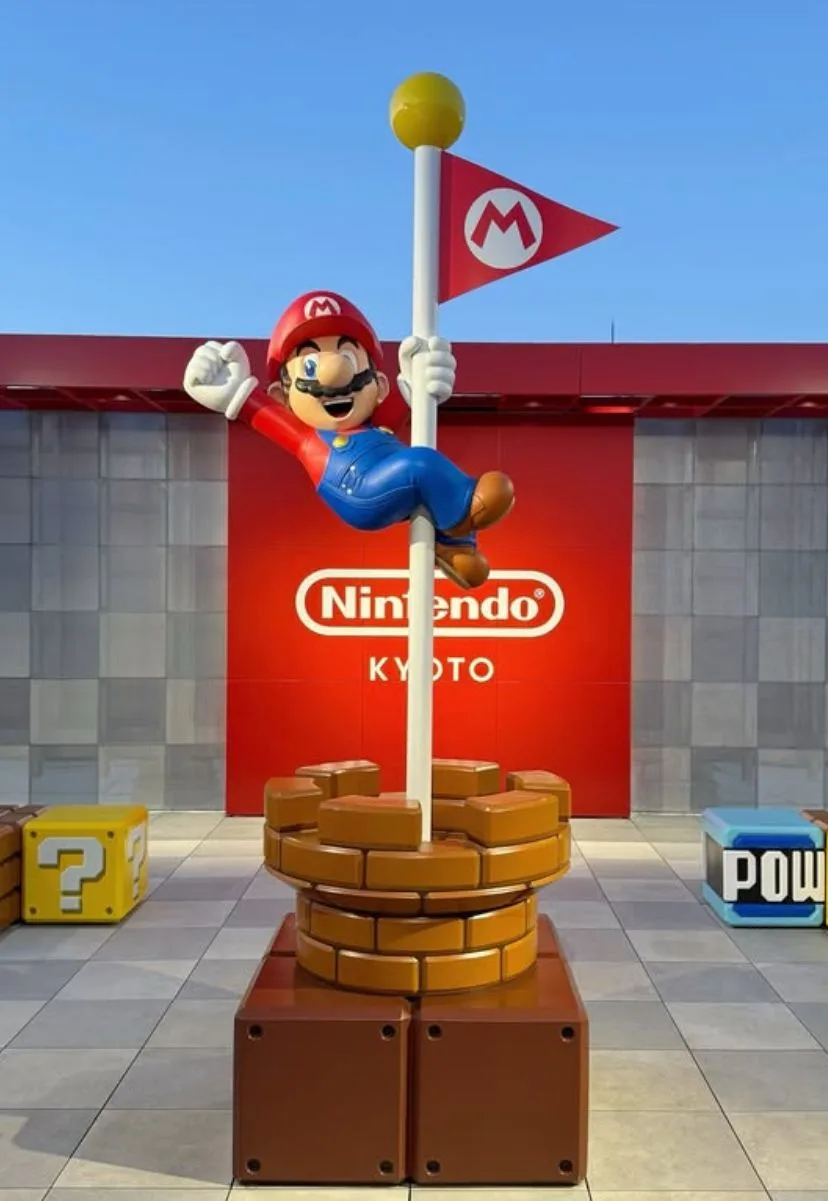 Life Size Super Mario Statues Game Figures For Sale – custom retail display image 10