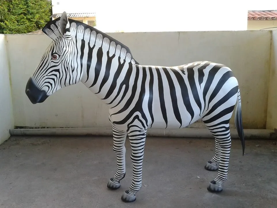 Life Size Zebra Statues Sculptures For Sale – custom retail display image 6