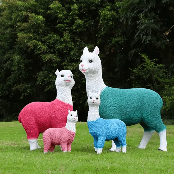 Alpaca Statues Sculptures For Sale – custom retail display image 11