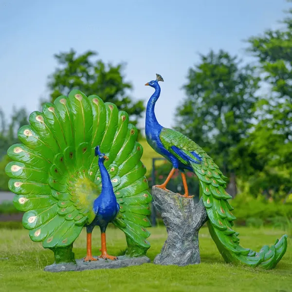 Birds Statues For Sale | Owl, Eagles, Pelican, Heron, Peacock More – custom retail display image 20