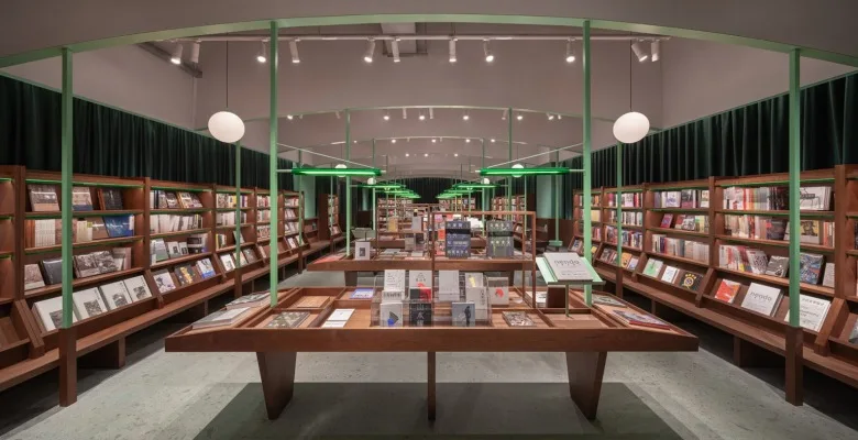Bookstore Design, Displays Shelving Furniture – custom retail display image 14