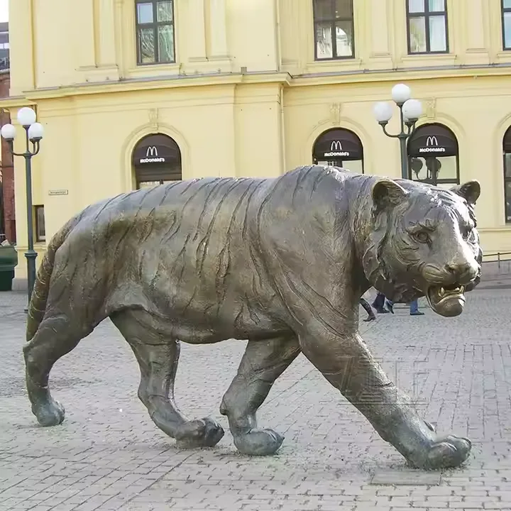 Bronze Animal Statues Wildlife Sculptures For Sale | Large – custom retail display image 1