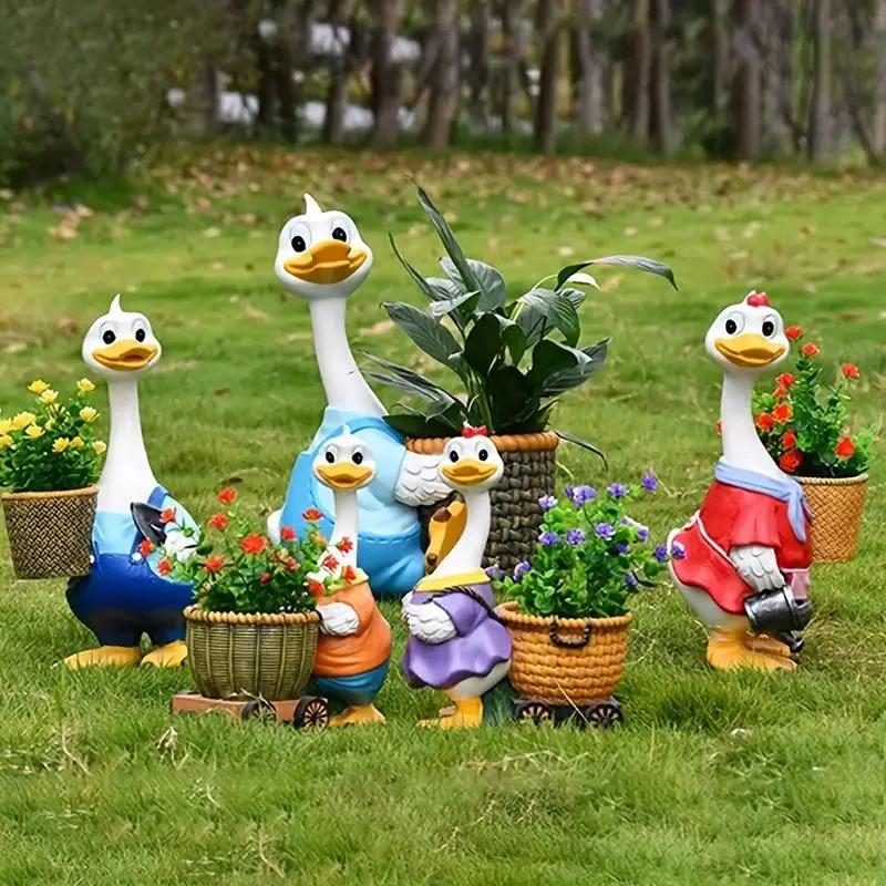 Outdoor Duck Statues Goose Sculptures for Garden – custom retail display image 26