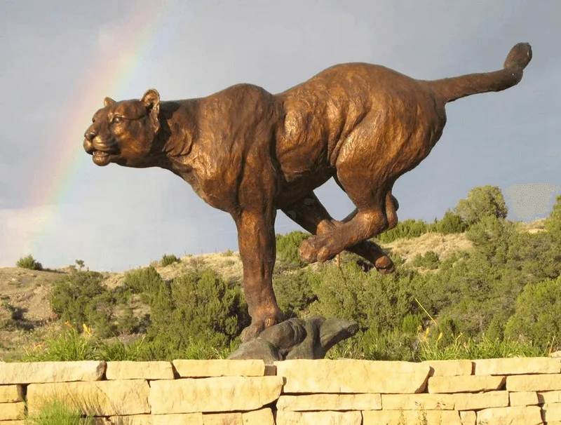 Cougar Statues Sculptures | Life Size – custom retail display image 4