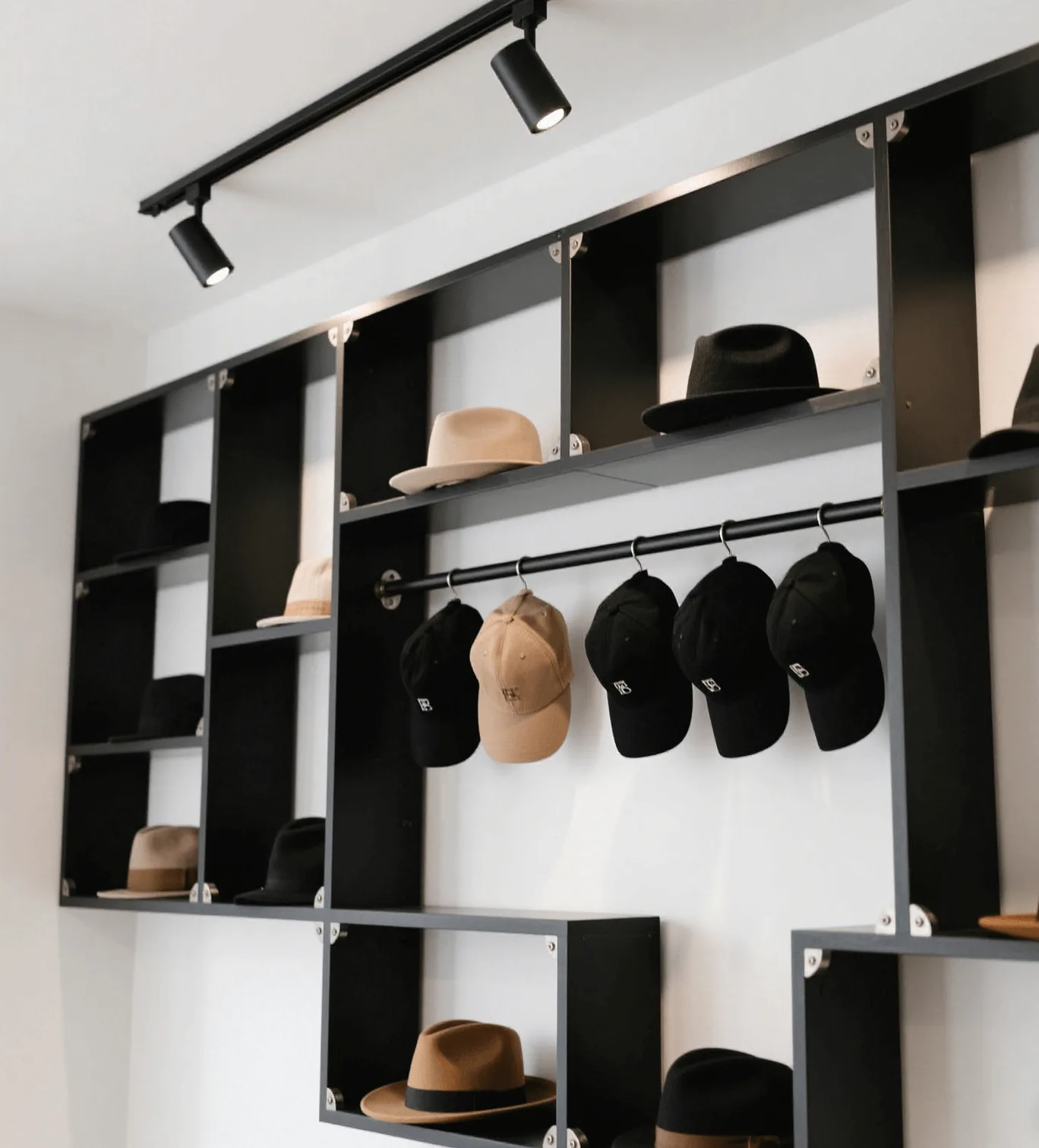 Retail Clothing Display Racks Stands For Garment Store – custom retail display image 55