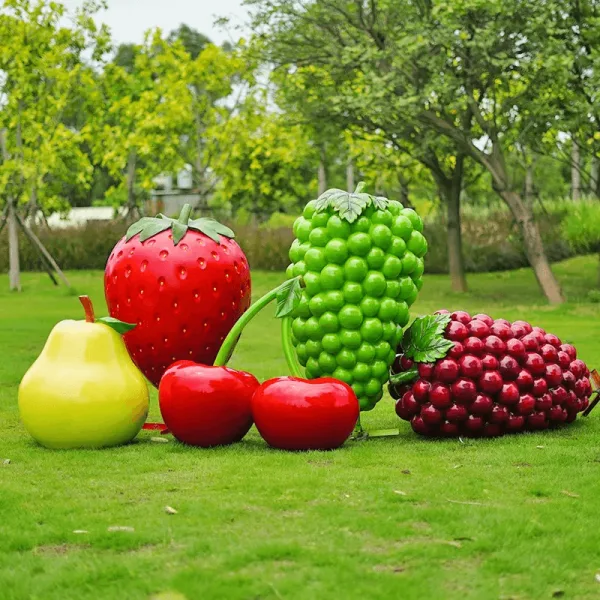 Giant strawberry statue (7) Giant Strawberry Statues Sculptures For Sale | Fiberglass – custom retail display image 34