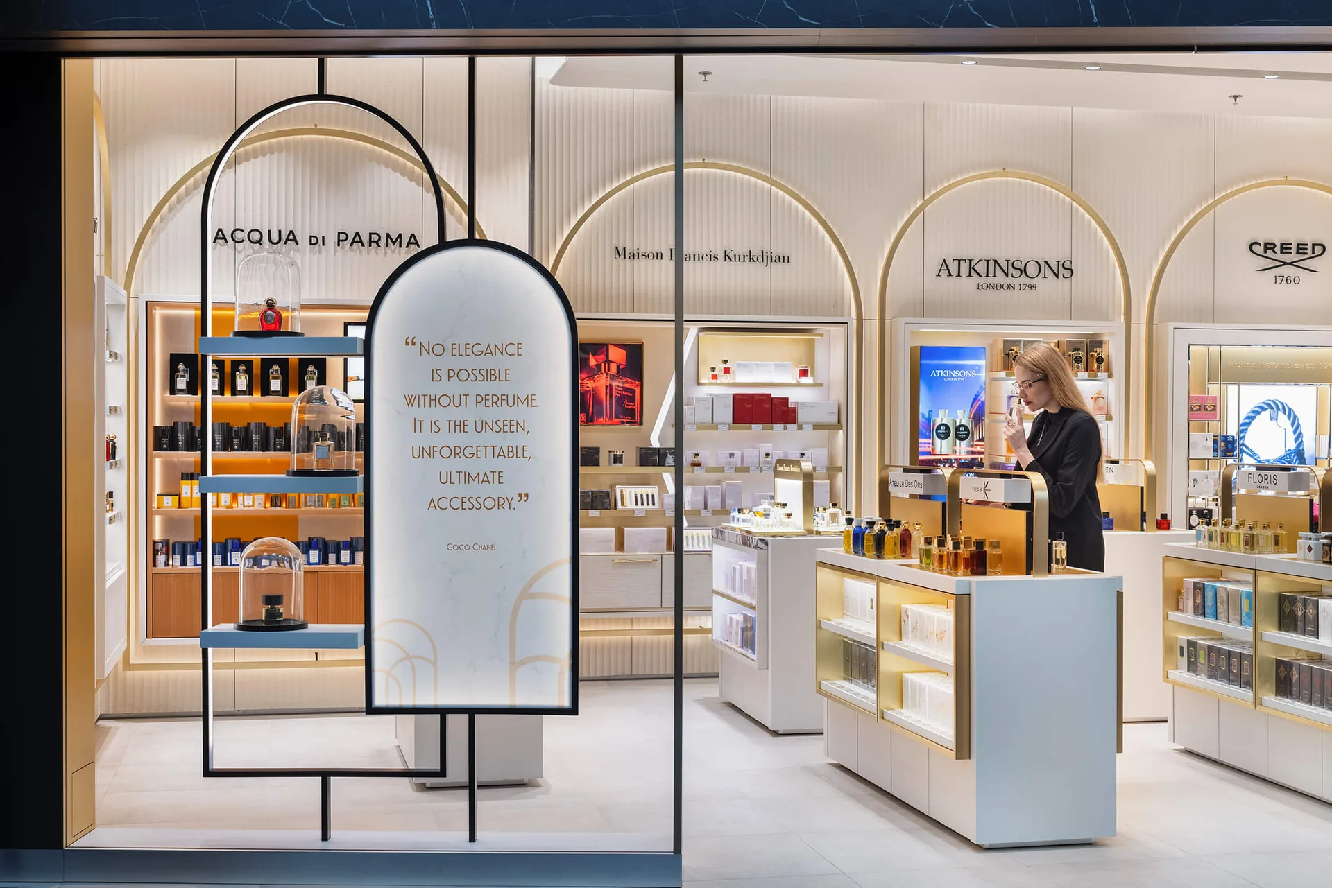 Perfume Shop Design, Decoration Displays – custom retail display image 2