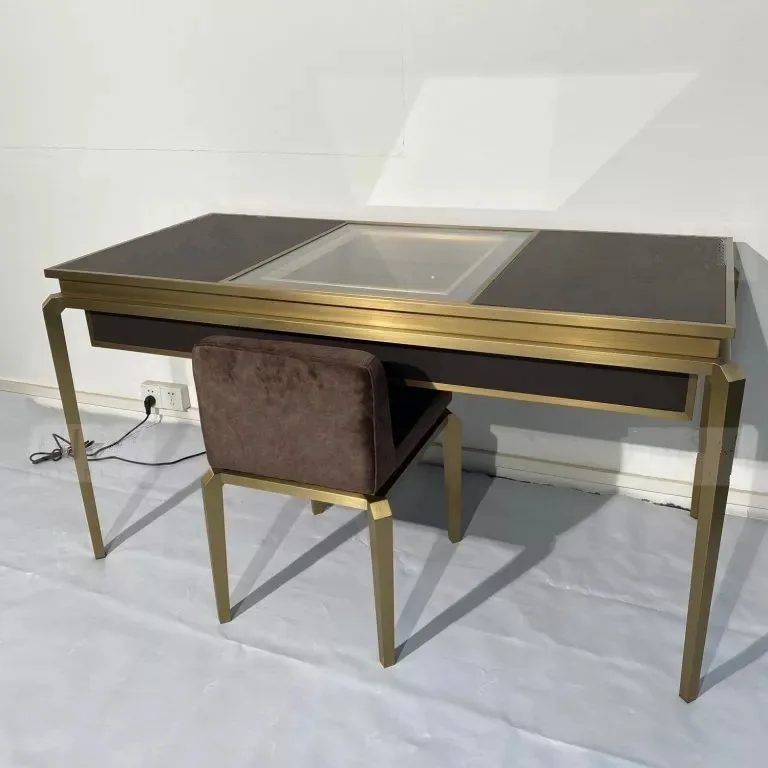 Jewelry Display Table | Tabletop Cases Showcases – custom retail display image 61