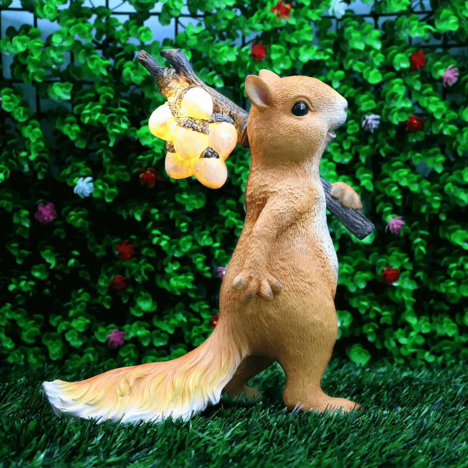 Large Squirrel Statue For Sale | Outdoor Garden Ornament – custom retail display image 3