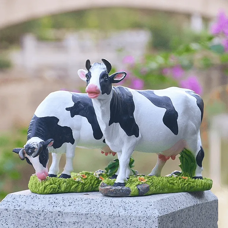 Life Size Cow Statues CowParade For Sale – custom retail display image 5