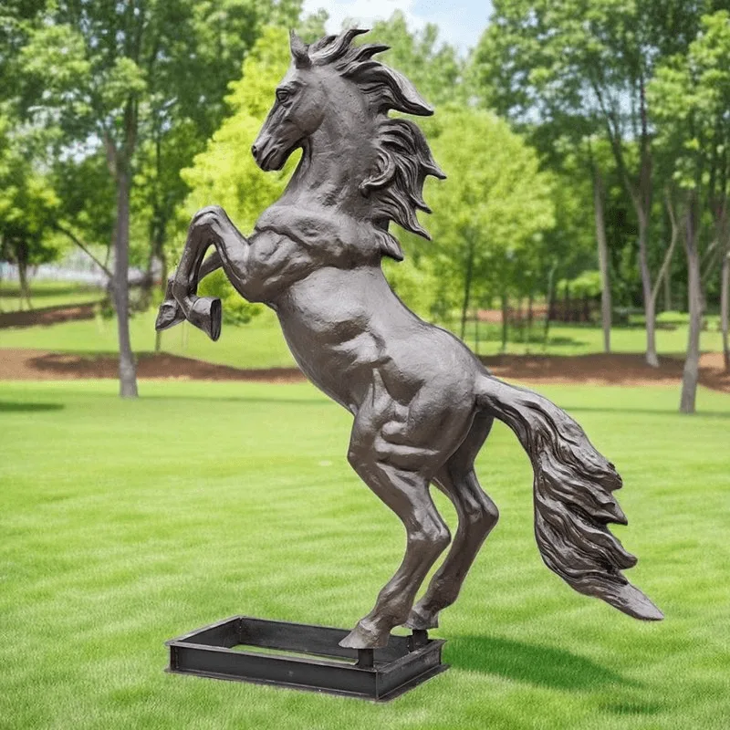 Life Size Horse Statues Sculptures For Sale – custom retail display image 5