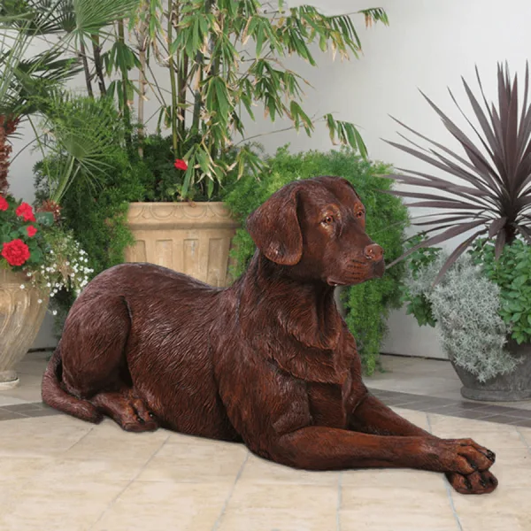 Life Size Labrador Statues Sculptures For Garden – custom retail display image 6