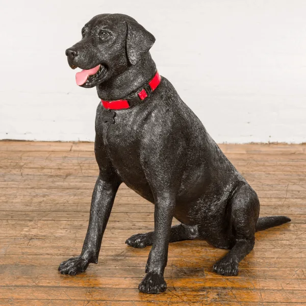Life Size Labrador Statues Sculptures For Garden – custom retail display image 7