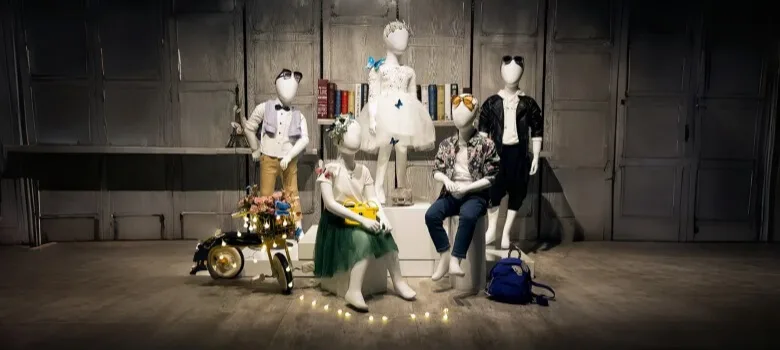 Mannequins, Torsos Bodyforms For Sale – custom retail display image 4