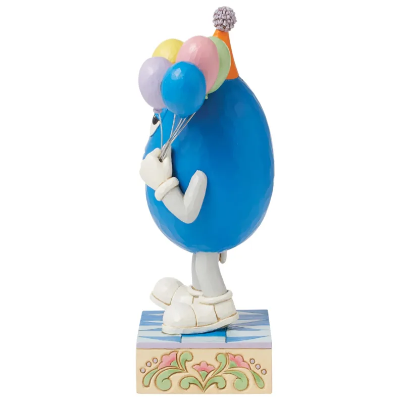 Giant M M Statue For Sale | Orange, Red, Yellow, Blue, Green – custom retail display image 6