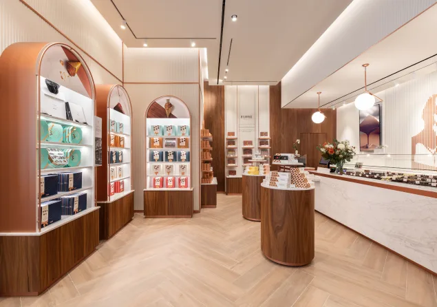 Chocolate Display | Shop Design, Decoration Fixtures – custom retail display image 27