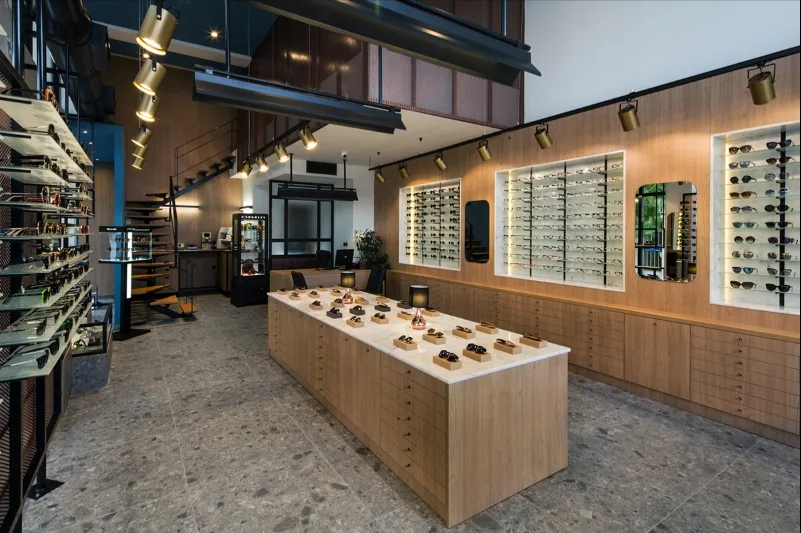 Optical Shop Design, Store Fixtures Furniture – Space-Optimized Glasses Counter for High-Traffic Retail Areas image 4