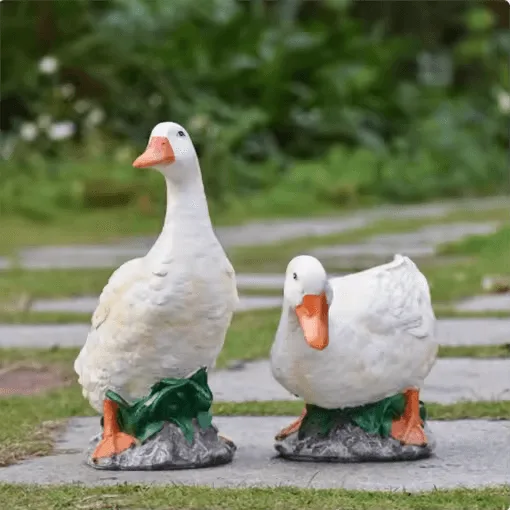 Outdoor Duck Statues Goose Sculptures for Garden – custom retail display image 50