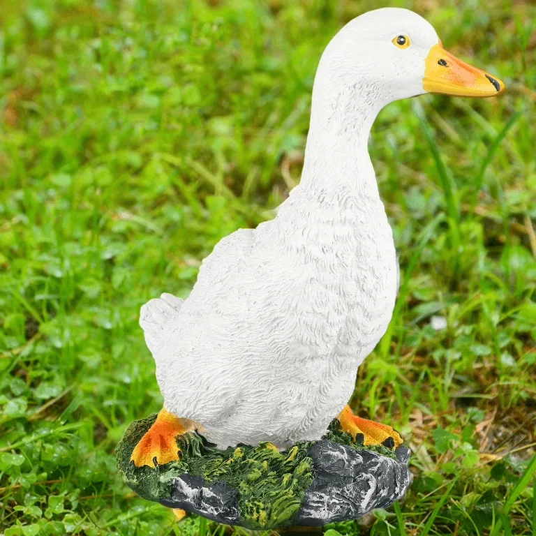 Outdoor Duck Statues Goose Sculptures for Garden – custom retail display image 1